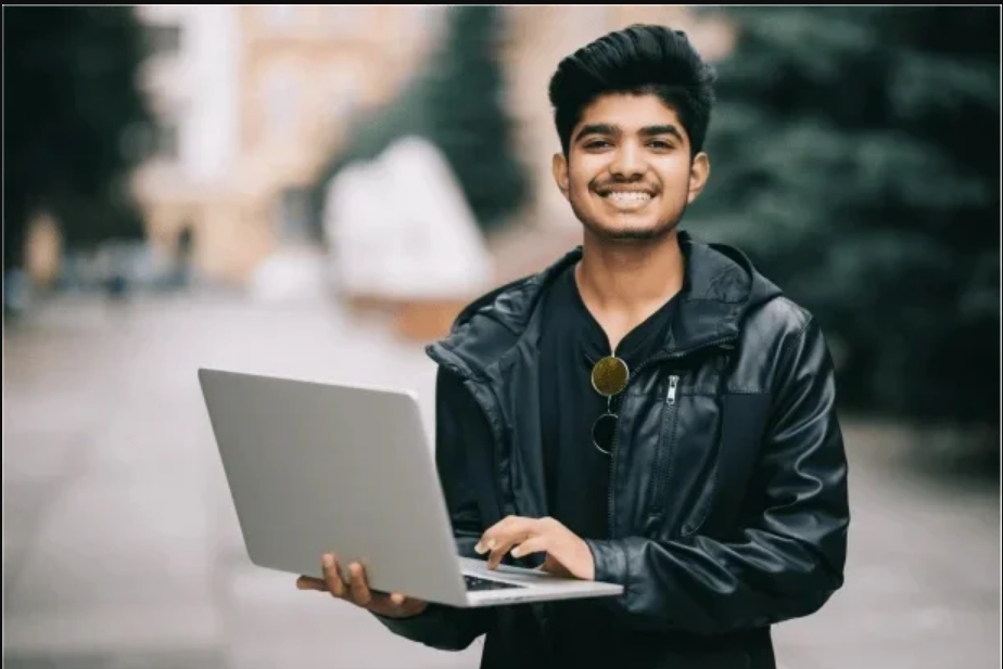 ONLINE & DISTANCE MBA in Insurance Management